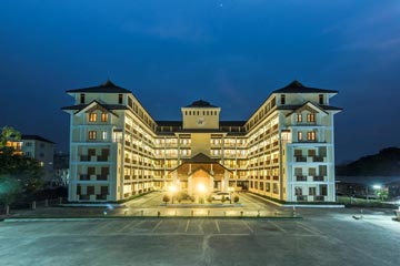 Win Unity Resort Hotel