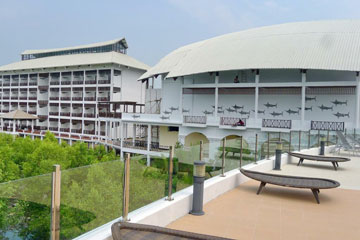 Pearl Laguna Resort