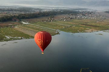 Balloon Over Bagan - Classic